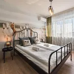 Апартамент Sunny Ap & Parking 5min From The Варна