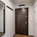 Апартамент Sunny Ap & Parking 5min From The *