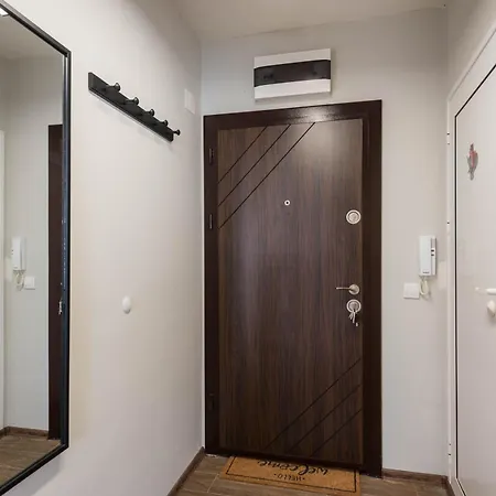 Apartman Sunny Ap & Parking 5min From The *